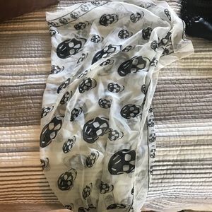 Alexander McQueen scarf